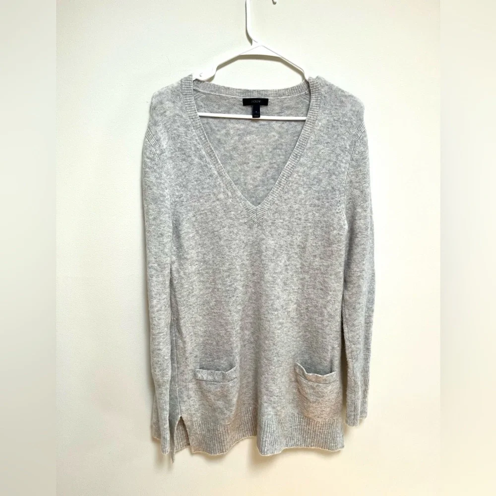 J. crew V-Neck Grey Tunic Sweater Front Pockets Soft Yarn Alpaca size Small